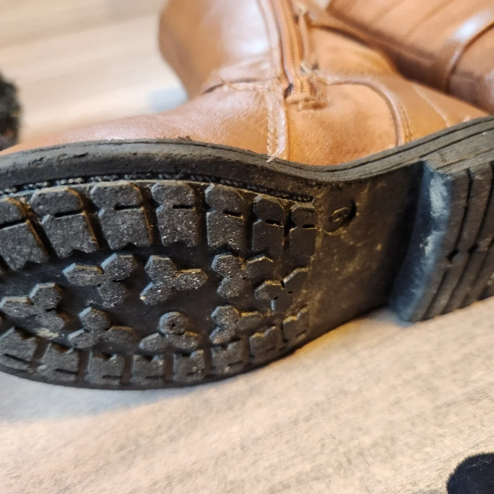 Toddler Fall/Winter Boot Lot 8/9